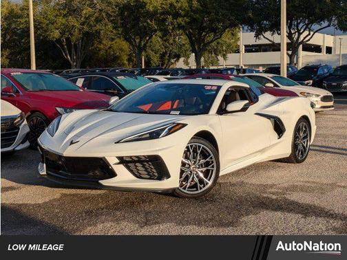 2025 Chevrolet Corvette Stingray w/3LT