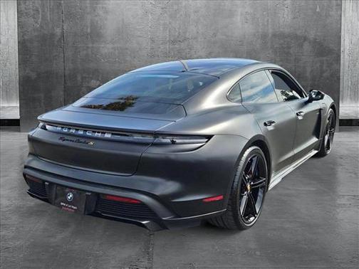 2021 Porsche Taycan Turbo S