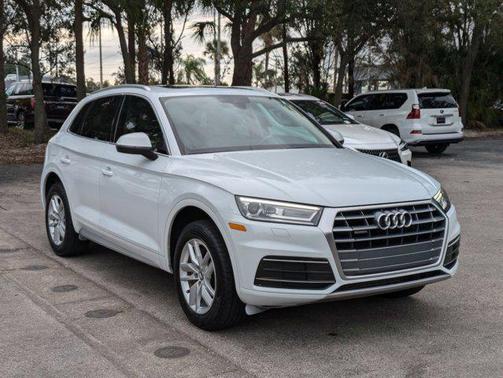 2020 Audi Q5 45 Premium