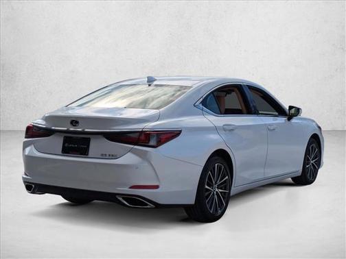 2025 Lexus ES 350 Base