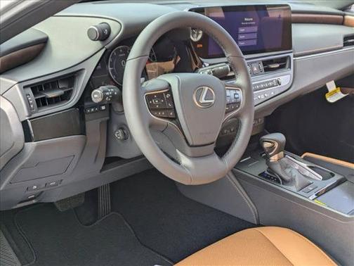2025 Lexus ES 350 Base