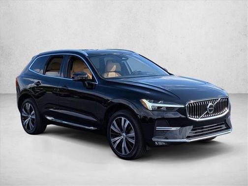 Onyx Black Metallic 2022 Volvo XC60 B6 Inscription