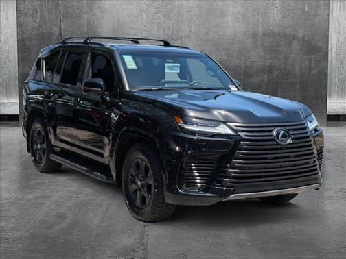 2025 Lexus LX 700h Overtrail