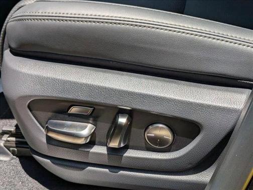 2025 Lexus LX 700h Overtrail