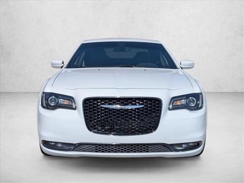 2019 Chrysler 300 S