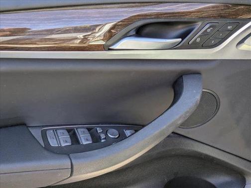 Glacier Silver Metallic 2021 BMW X3 sDrive30i