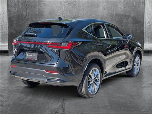 2025 Lexus NX 350h Premium