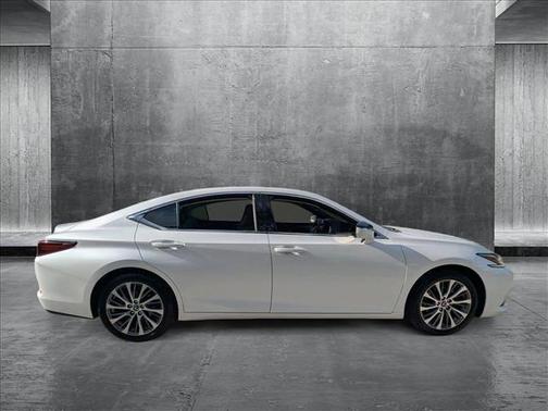 2019 Lexus ES 350 Base