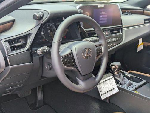 2025 Lexus ES 350 Base