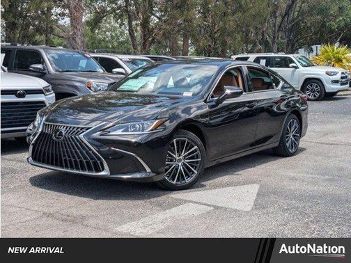 2025 Lexus ES 350 Base