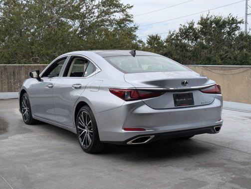 2025 Lexus ES 350 Base