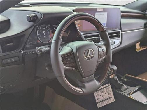 2025 Lexus ES 350 Ultra Luxury