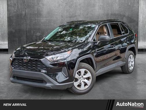 2020 Toyota RAV4 LE