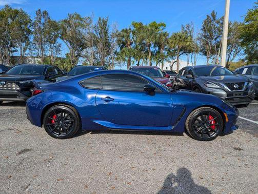 2025 Toyota GR86 Premium