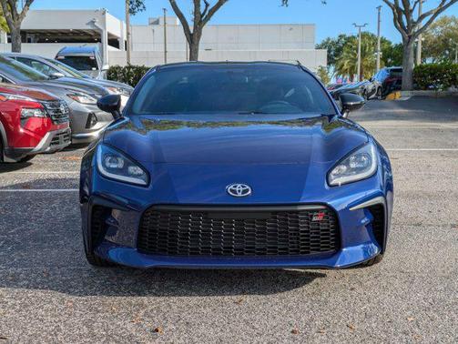 2025 Toyota GR86 Premium