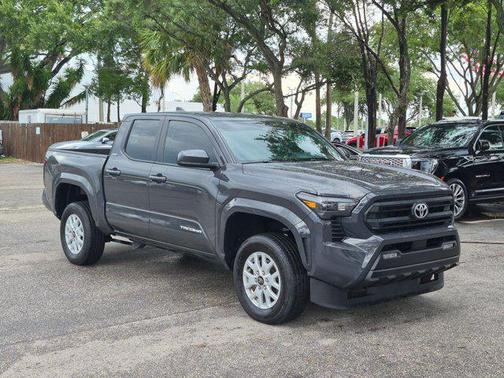 Black [Black] 2025 Toyota Tacoma SR5
