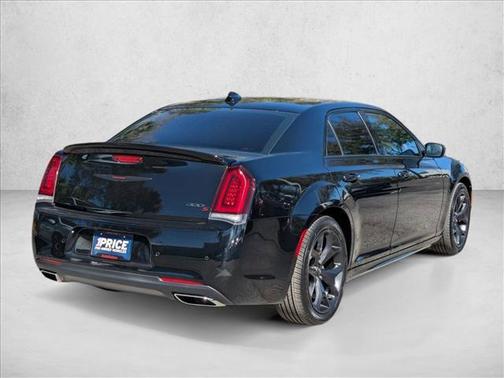 2021 Chrysler 300 S