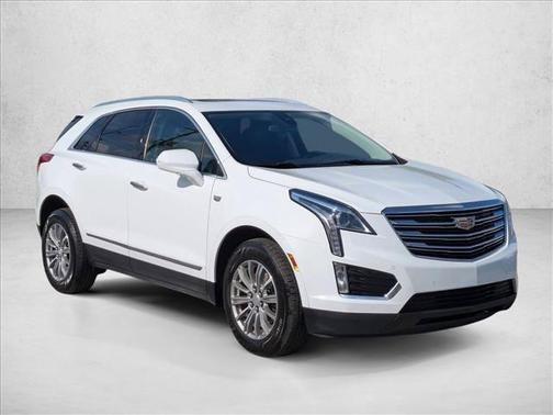 Crystal White Tricoat 2019 Cadillac XT5 Luxury
