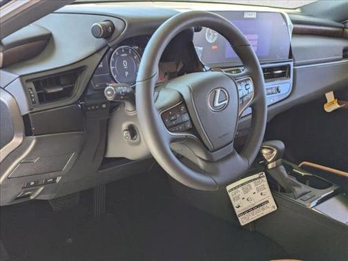 2025 Lexus ES 350 Base