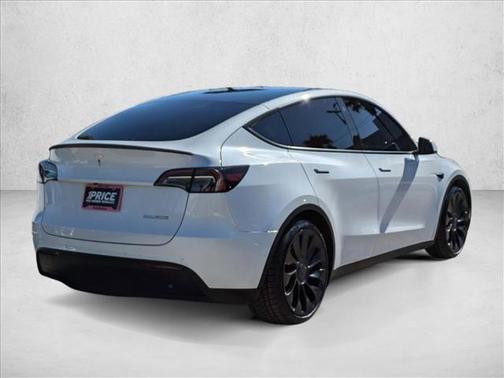 2022 Tesla Model Y Performance Dual Motor All-Wheel Drive