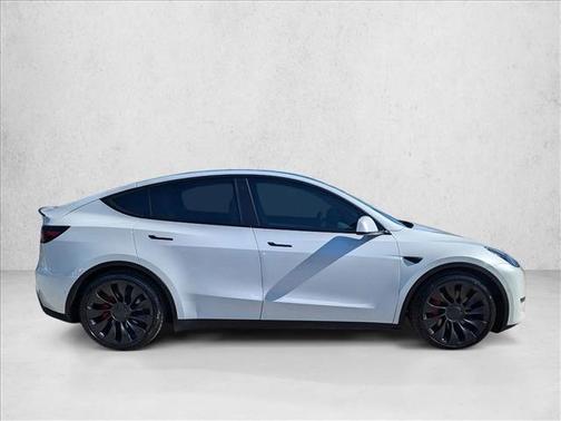2022 Tesla Model Y Performance Dual Motor All-Wheel Drive