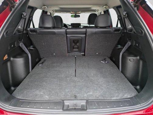 Red Diamond 2023 Mitsubishi Outlander SEL 2.5 2WD