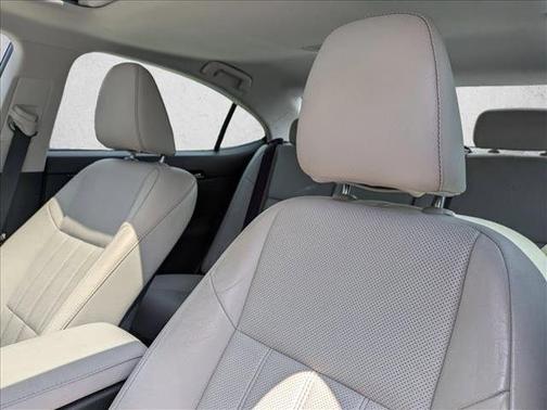 Atomic Silver 2016 Lexus ES 350 Base