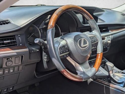Atomic Silver 2016 Lexus ES 350 Base