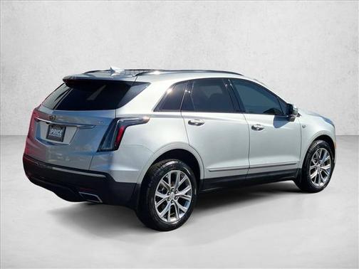 Radiant Silver Metallic 2020 Cadillac XT5 Sport