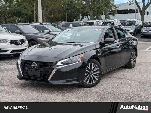 2024 Nissan Altima 2.5 SV