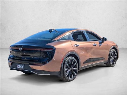 2023 Toyota Crown Platinum