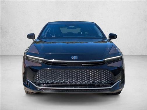 2023 Toyota Crown Platinum