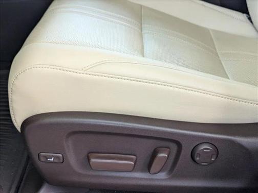 Eminent White Pearl 2019 Lexus RX 350 Base