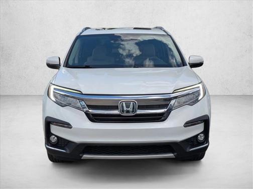 Platinum White Pearl 2021 Honda Pilot Touring 8-Passenger