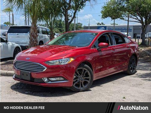 Ruby Red Metallic Tinted Clearcoat 2018 Ford Fusion Hybrid SE