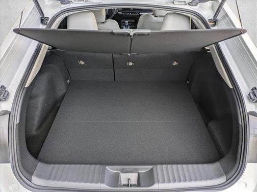 2023 Toyota Prius XLE