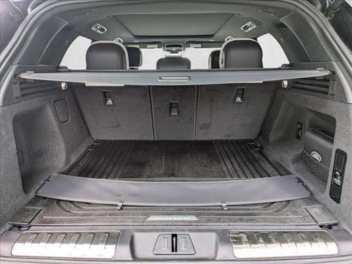 Santorini Black Metallic 2024 Land Rover Range Rover Sport SE