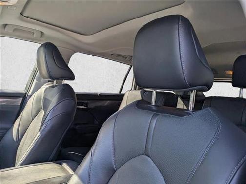 2023 Toyota Highlander Hybrid Limited