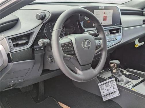 2025 Lexus ES 350 Base