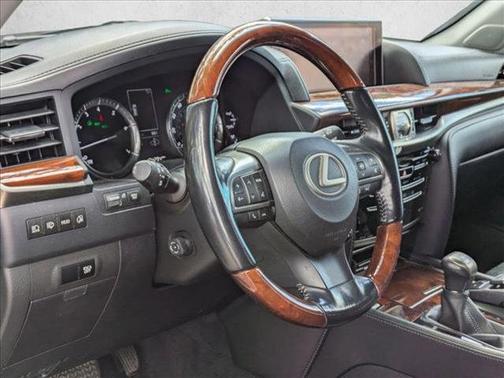 2016 Lexus LX 570 Base