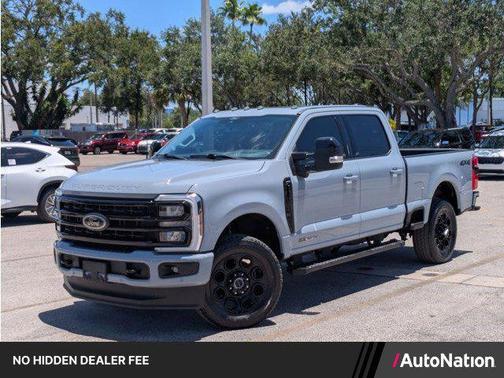 Glacier Gray Metallic Tri-Coat 2024 Ford F-250 Lariat