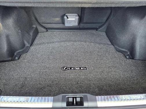 Infrared 2023 Lexus IS 350 Base
