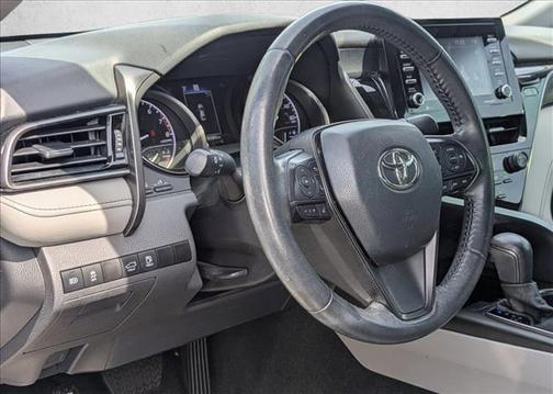 Celestial Silver Metallic 2022 Toyota Camry SE