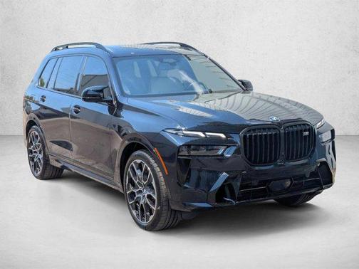 Carbon Black Metallic 2025 BMW X7 M60i