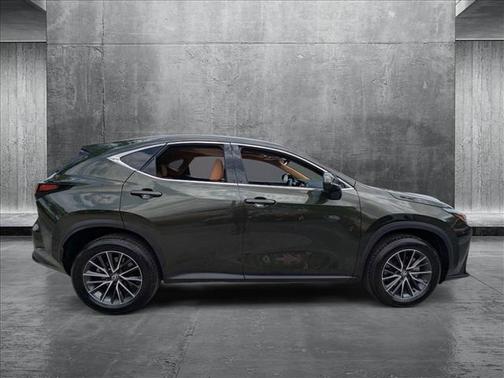 2025 Lexus NX 250 Premium