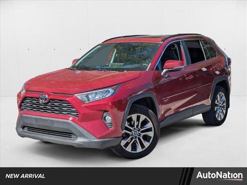 2019 Toyota RAV4 XLE Premium