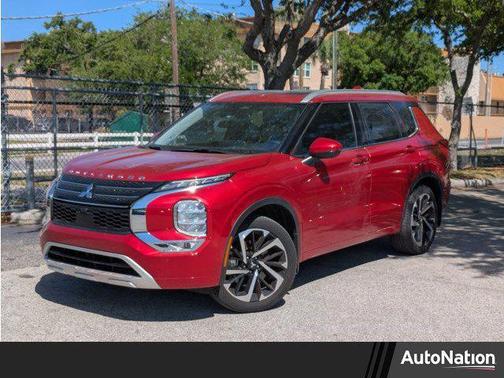 Red Diamond 2023 Mitsubishi Outlander SEL 2.5 2WD