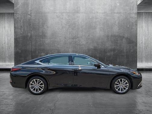 2023 Lexus ES 350 Base