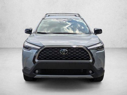 Sonic Silver 2025 Toyota Corolla Cross XLE