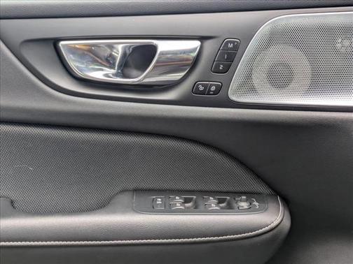 Thunder Grey Metallic 2022 Volvo S60 Recharge Plug-In Hybrid T8 Polestar